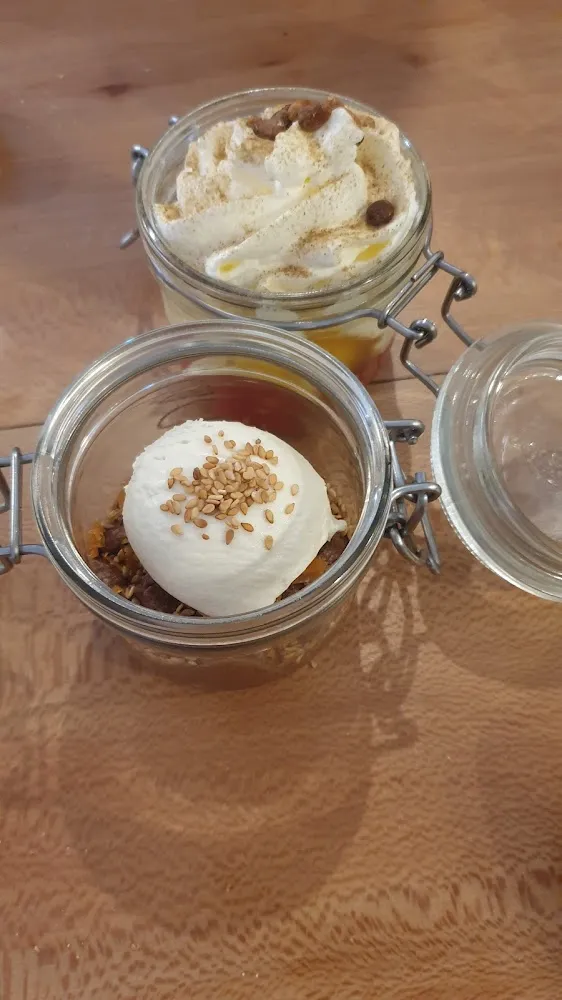 Mousse Au Chocolat Noir Et Glace Au Thym